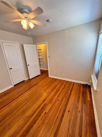 Building Photo - 1102 Santa Clara Dr