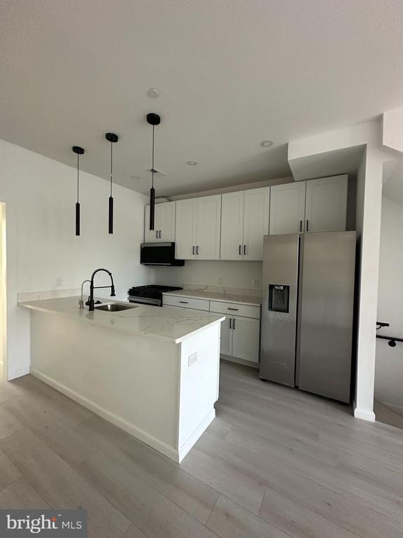 Building Photo - 1925 H St NE