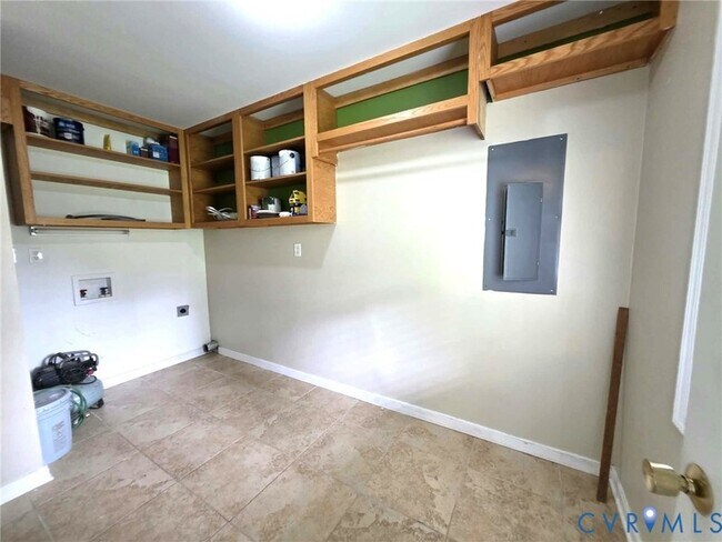 Building Photo - 21500 Runaround Ln