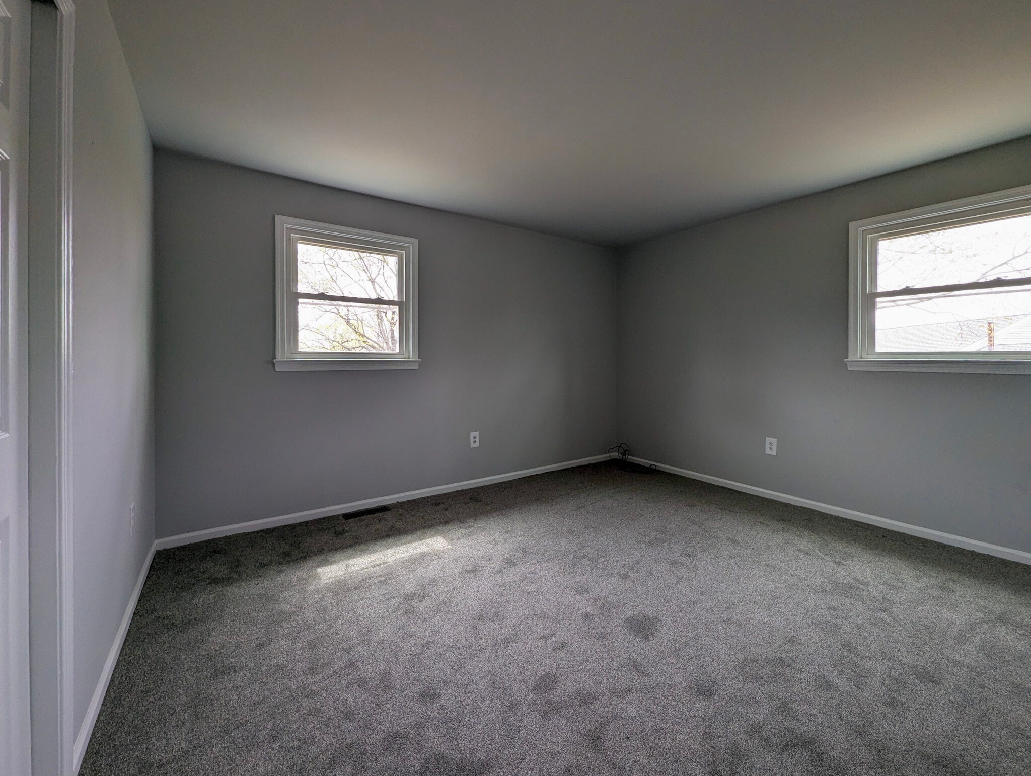 Building Photo - 1583 Yeakel Way