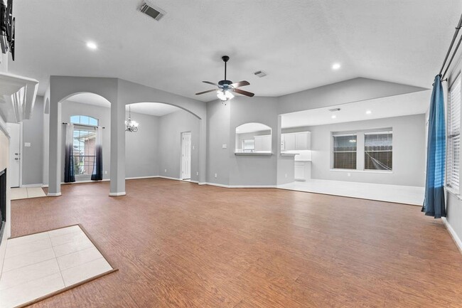 Building Photo - 21322 Hannover Pines Dr