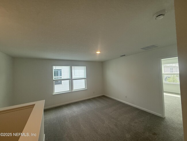 Building Photo - 6850 Rhapsody Rd