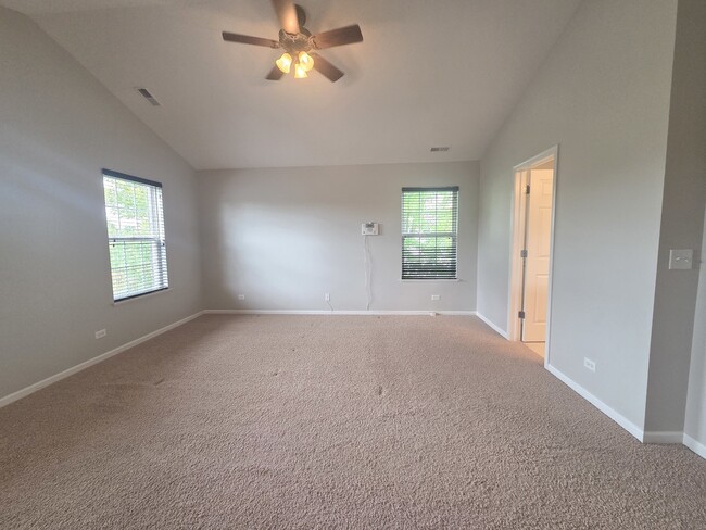 Building Photo - 219 Cassidy Ln