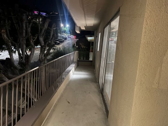 Building Photo - 1140 N Clark St