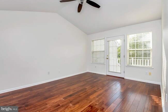Building Photo - 26 Normandy Dr
