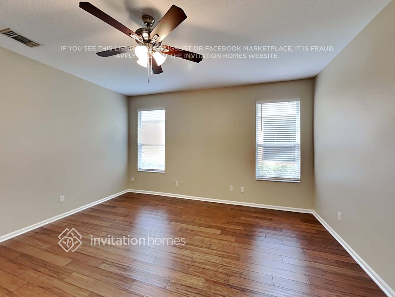 Building Photo - 305 Englenook Dr