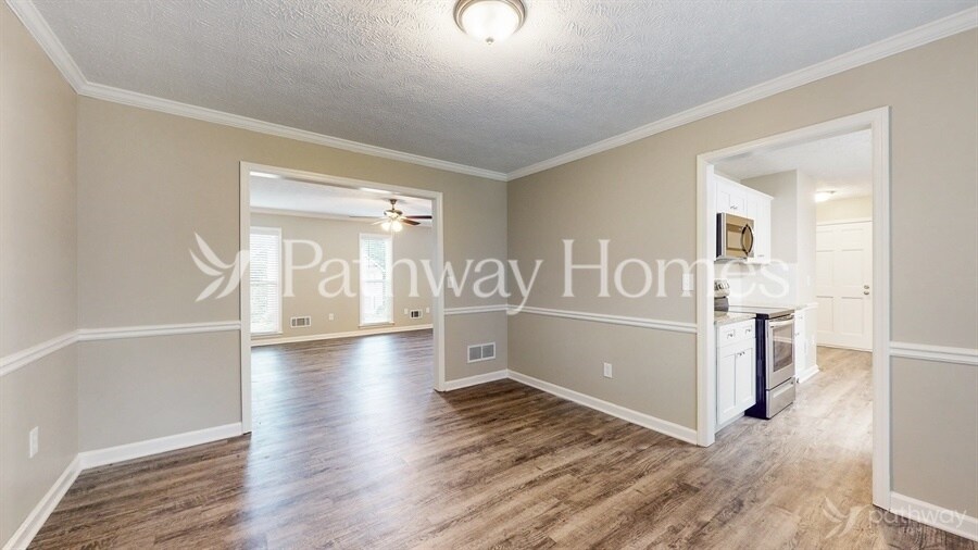 Building Photo - 2091 Furlong Run