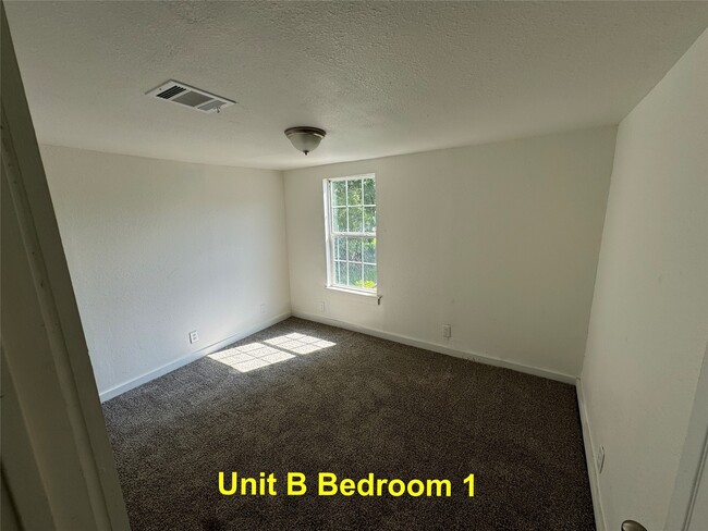 Building Photo - 8214 Livingston St