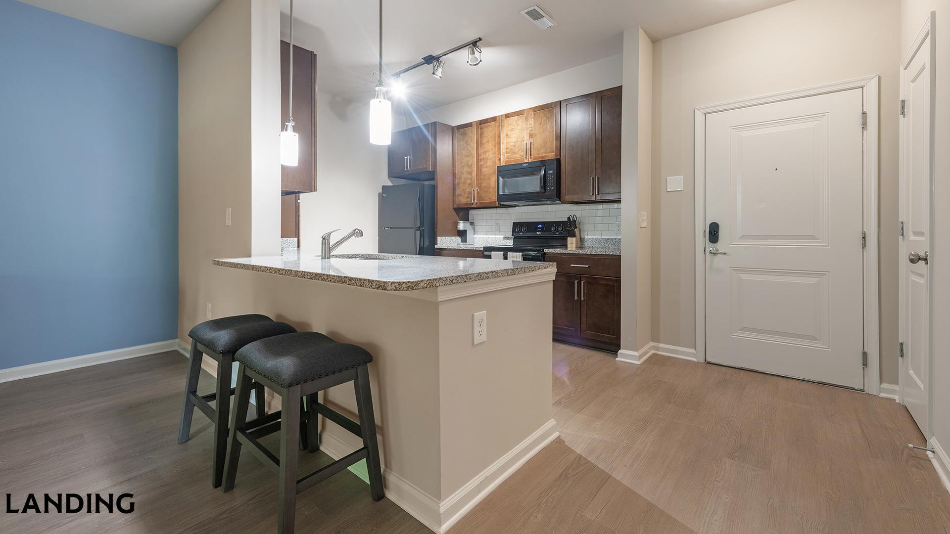 Building Photo - 8100 Palisades Cir