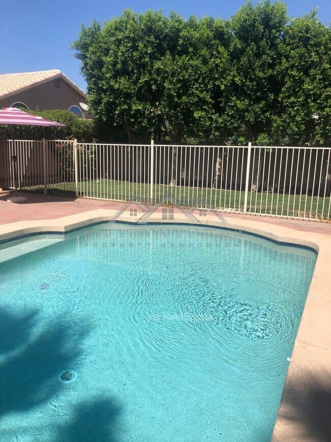 Building Photo - 4314 E Silverwood Dr