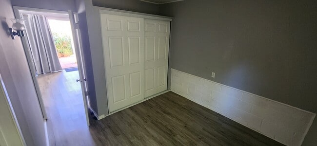 Building Photo - 1726 Ocean Way