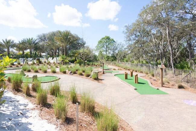 Building Photo - 466 Captiva Dr