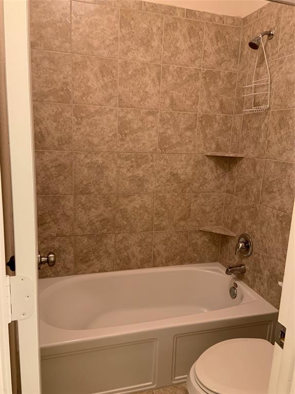 Building Photo - 501 Cardenas Ln