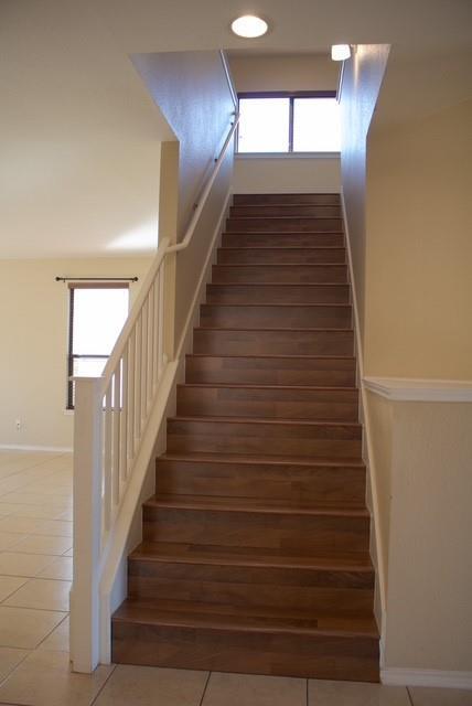 Building Photo - 604 Trail Dust Dr