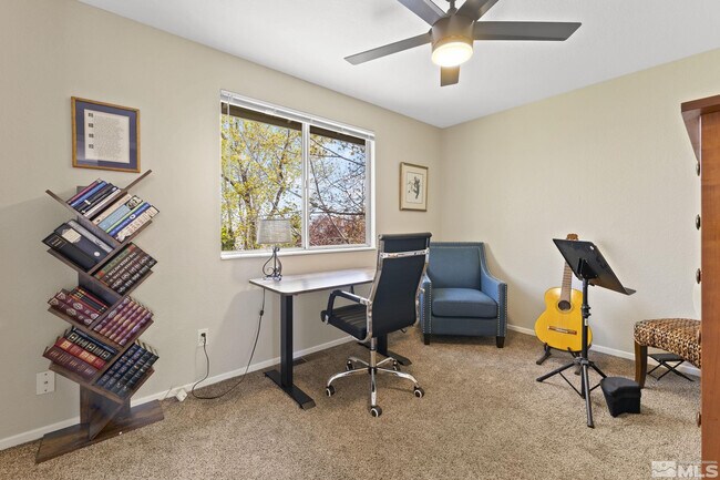 Building Photo - 6168 Greenbrook Dr