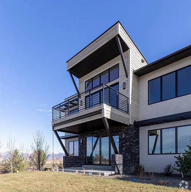 Building Photo - Gorgeous Villa for Rent in Black Bull!