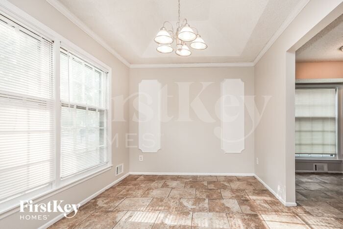 Building Photo - 1408 SW 14th St