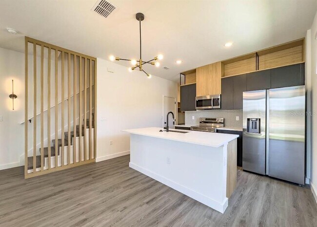 Building Photo - 3229 Energy Dr