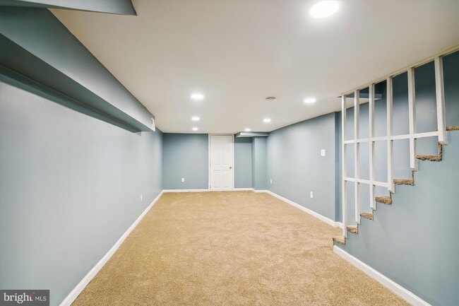 Building Photo - 1648 Normal Ave