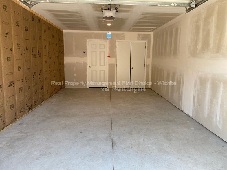 Building Photo - 1763 N Minnesota St