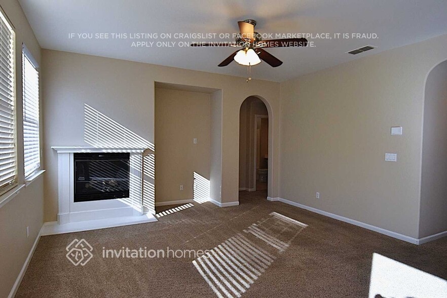 Building Photo - 8252 Grisham Way