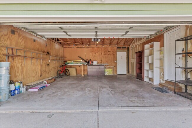 Building Photo - 20612 E Batavia Dr