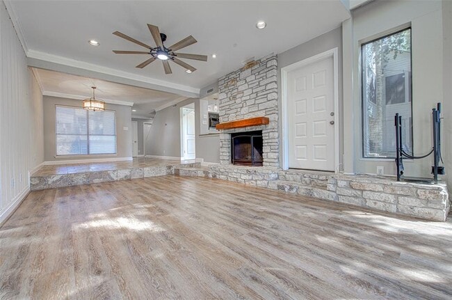 Building Photo - 177 World of Tennis Sq