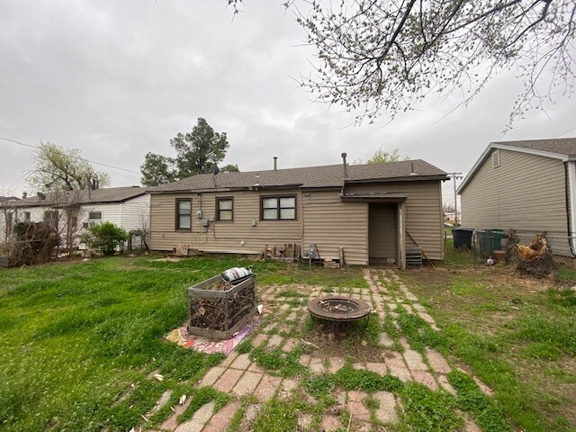 Building Photo - 1141 SW 51st St