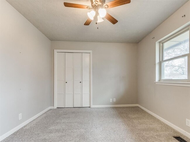 Building Photo - 1428 Cinderella Ave