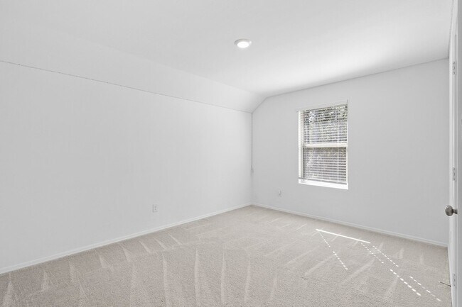 Building Photo - 23810 Maida View Trl