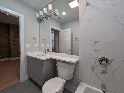 Building Photo - 437 W Belden