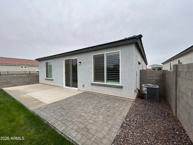Building Photo - 18023 W Soft Wind Dr
