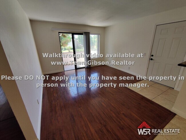 Building Photo - 1 Bedroom / 1 Bathroom Condo W/ garage
