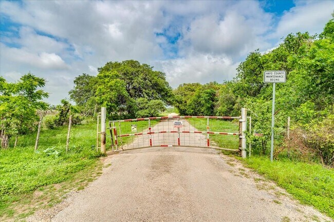 Building Photo - 6400 Cypress Rd