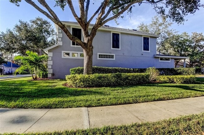 Building Photo - 9002 Spring Garden Way