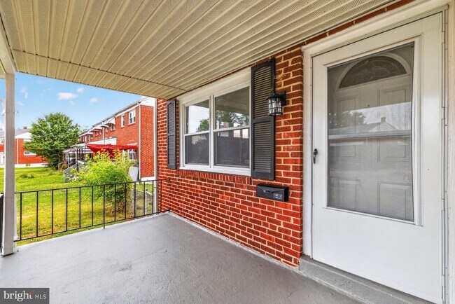 Building Photo - 1524 Barkley Ave