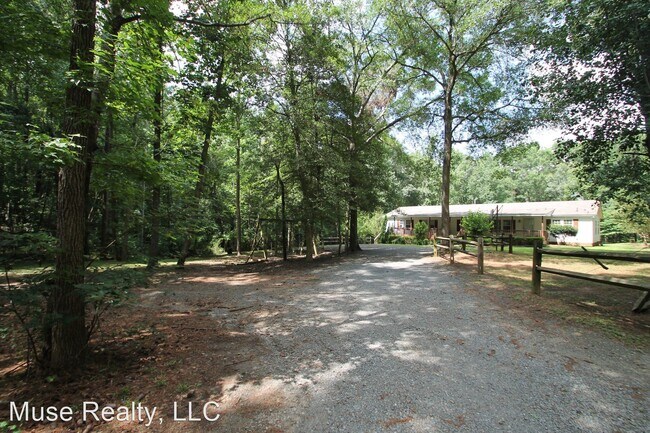 Building Photo - 4 br, 3 bath House - 3510 Dobys Bridge Road