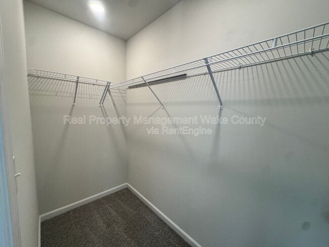 Building Photo - 2727 Chert Ln