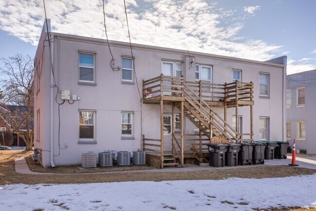 Building Photo - 5508 Corby St