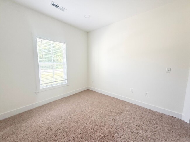 Building Photo - Luxury 3-Bedroom Home with Office, 2-Car Garage & Maintenance-Free Living