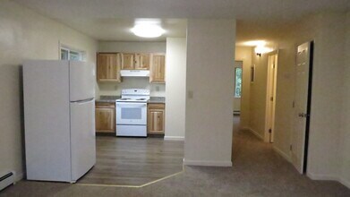 Building Photo - Ri-Don Apartments