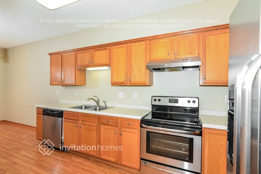 Building Photo - 21204 Morgan Dr N