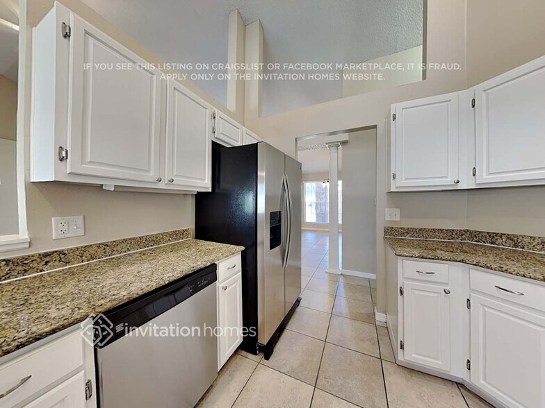 Building Photo - 2605 Tilton Ct