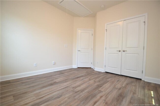 Building Photo - 506 N Tunstall Ave