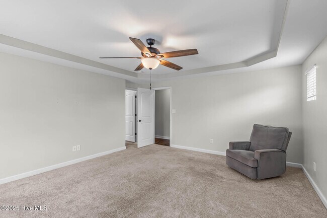Building Photo - 106 Shallow Ct
