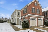 Building Photo - Welcome to your new home at The Villas at Eastgate!