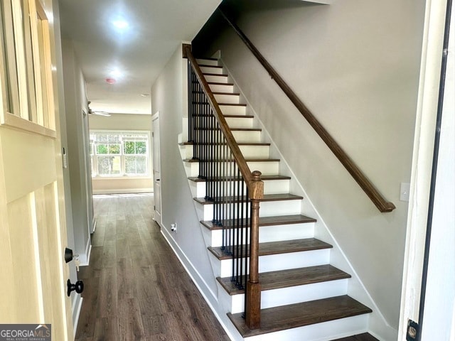 Building Photo - 717 Scales St