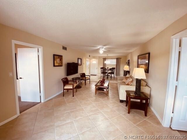 Building Photo - 9420 S Hollybrook Lake Dr