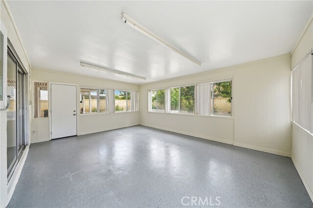 Building Photo - 17016 Leslie Ave