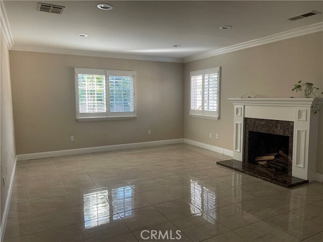 Building Photo - 10140 W Live Oak Ave